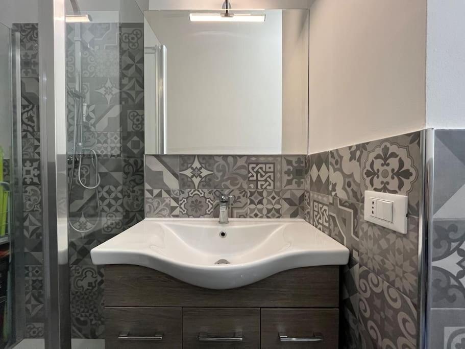 20 Min Duomo *Design Apartment* Milan Exterior photo